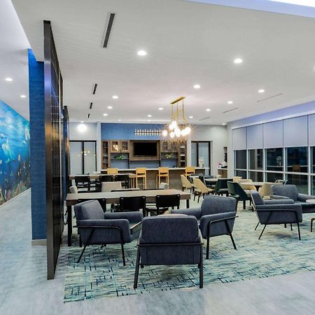 La Quinta Inn & Suites By Wyndham Galveston North At I-45 Eksteriør bilde
