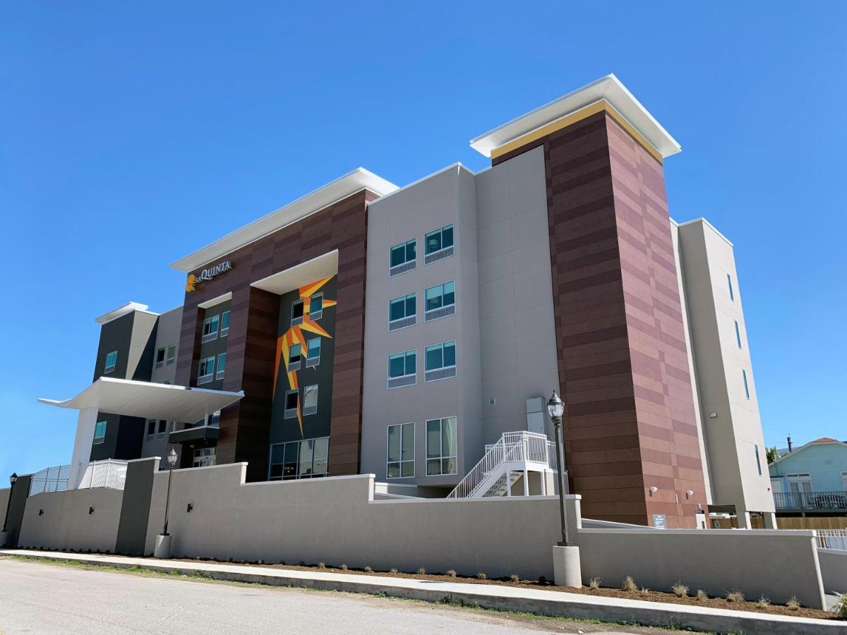 La Quinta Inn & Suites By Wyndham Galveston North At I-45 Eksteriør bilde
