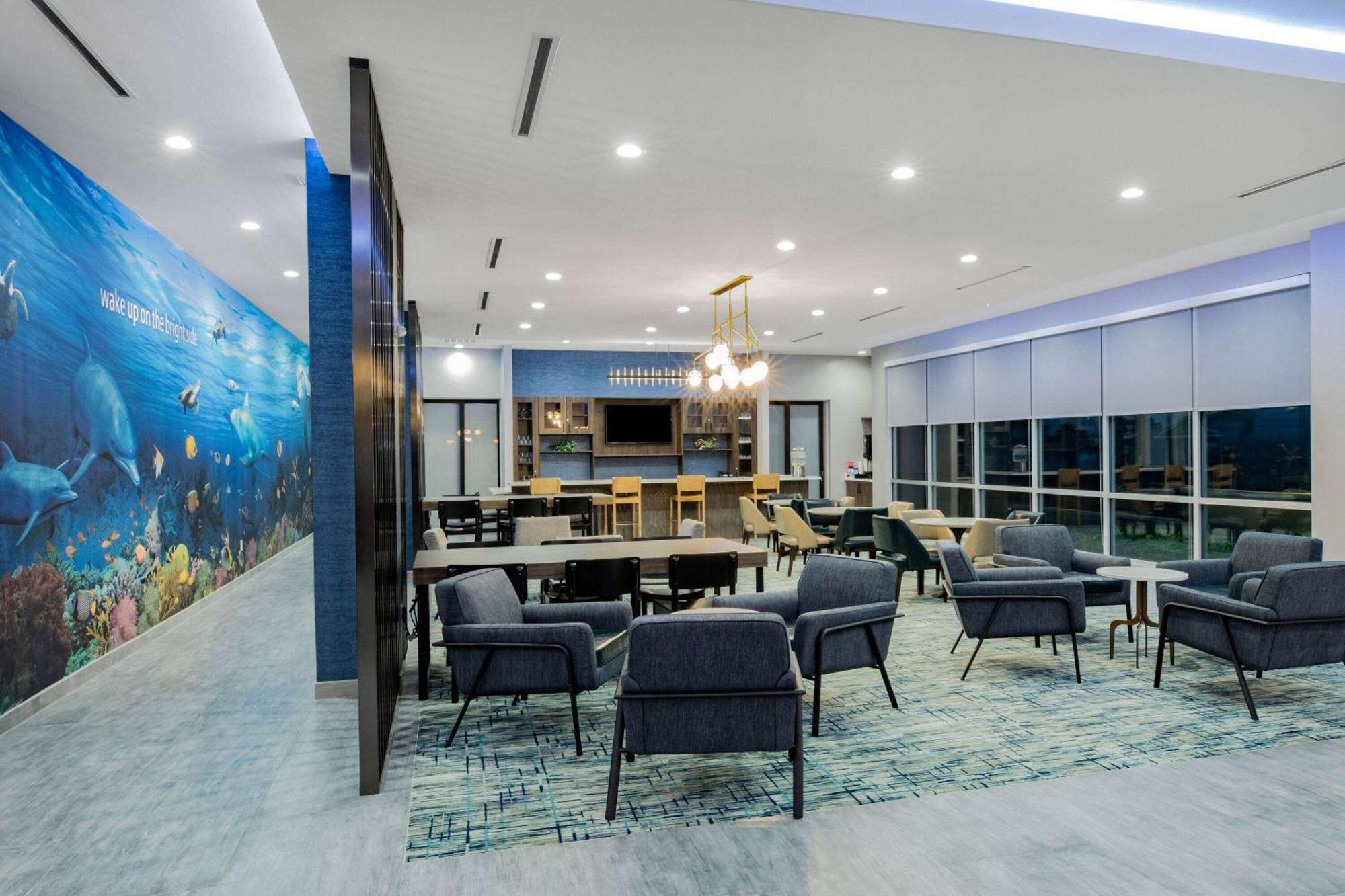 La Quinta Inn & Suites By Wyndham Galveston North At I-45 Eksteriør bilde